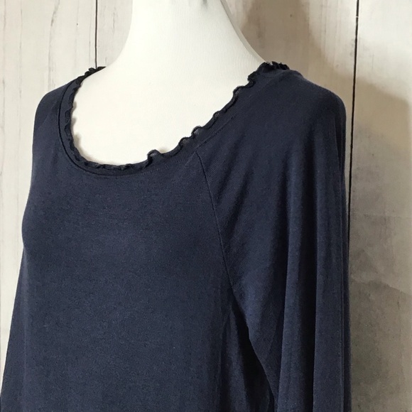 Gibson Scalloped Scoop Neck Sweater - Picture 3 of 7